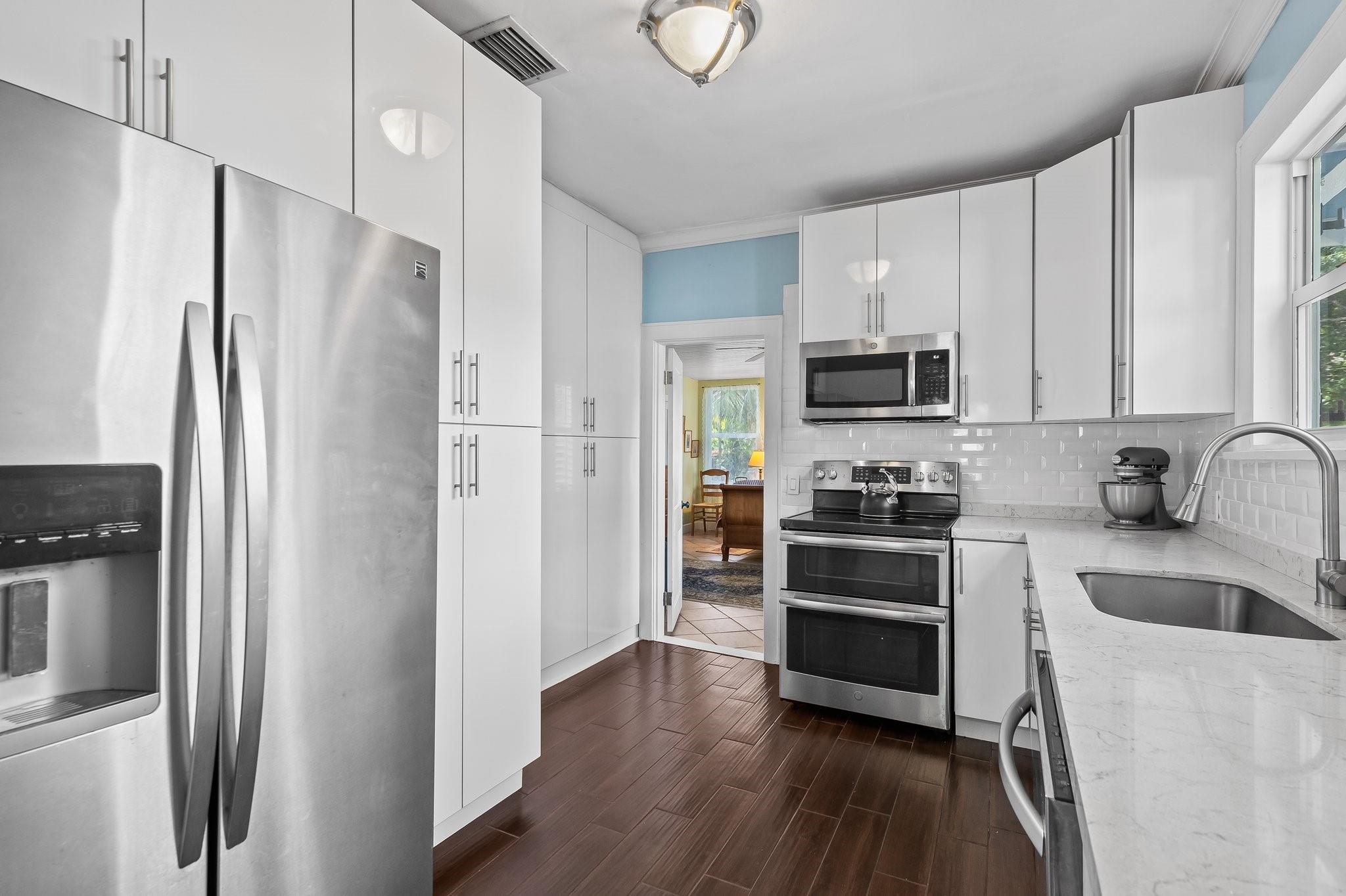 Riverside Add Amd 1-13 B - Residential Lease