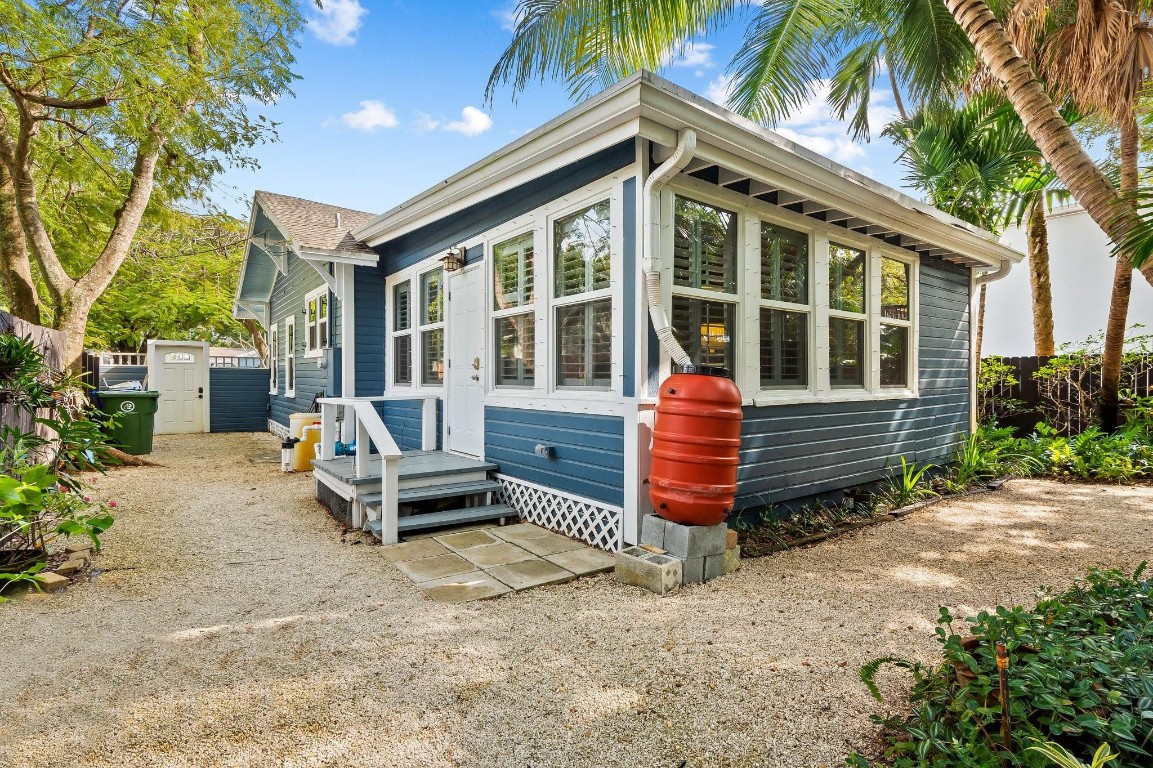 Riverside Add Amd 1-13 B - Residential Lease