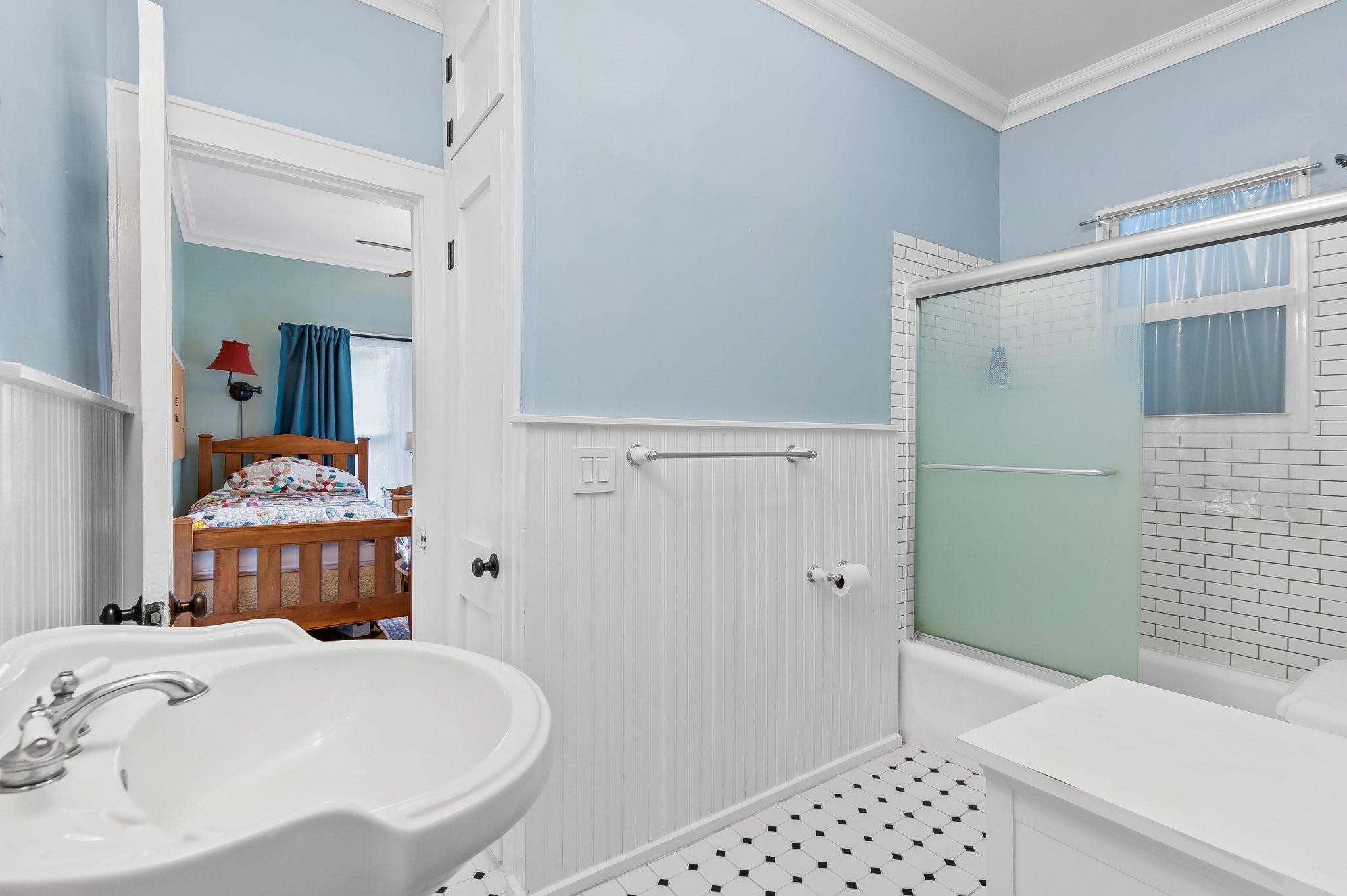 Riverside Add Amd 1-13 B - Residential Lease