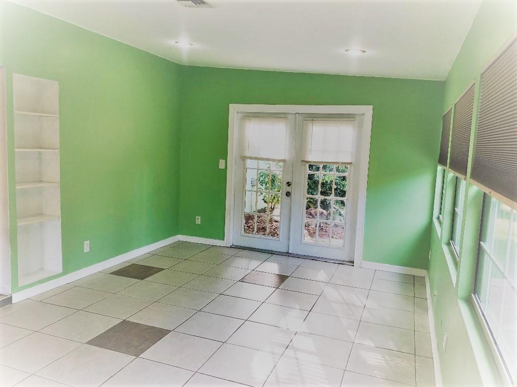 Laurelwood - Residential