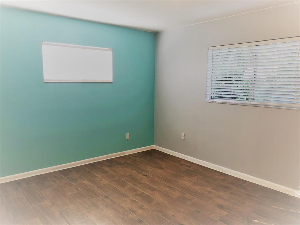 Laurelwood - Residential