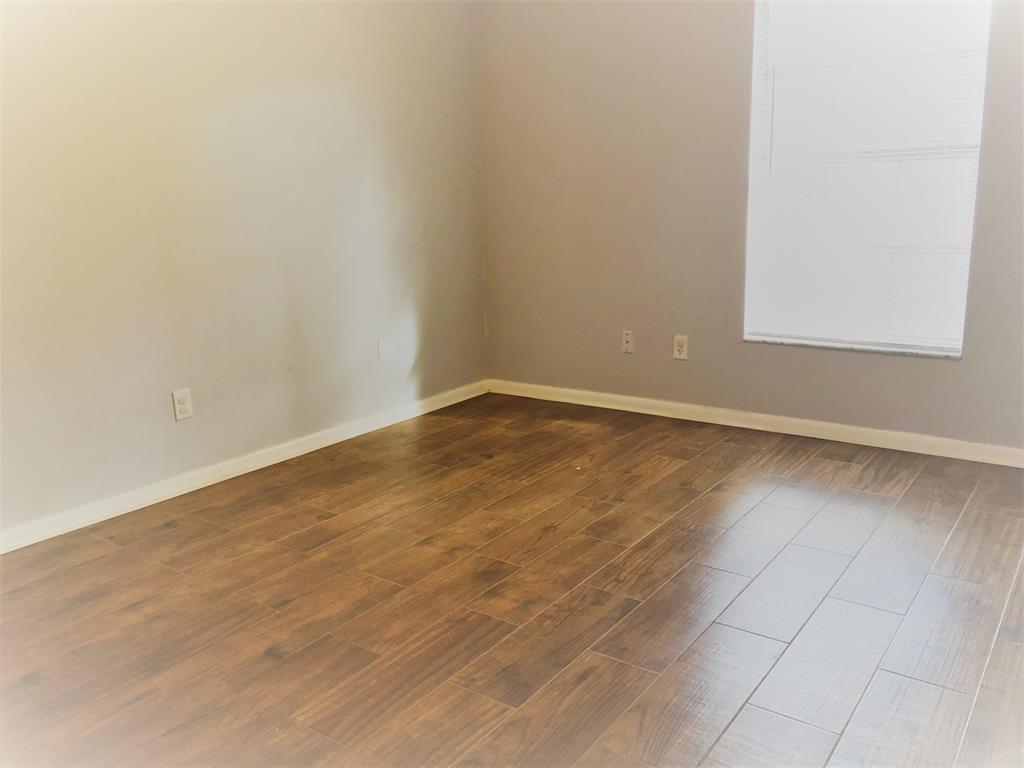 Laurelwood - Residential