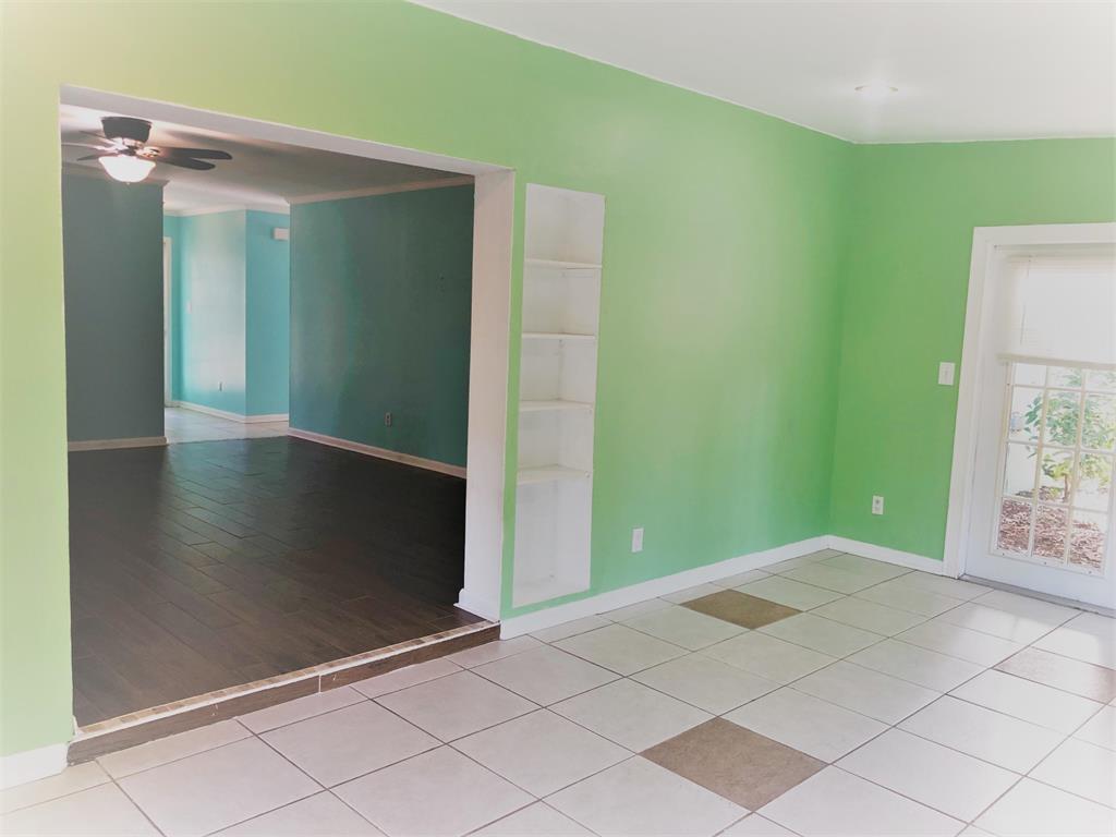 Laurelwood - Residential