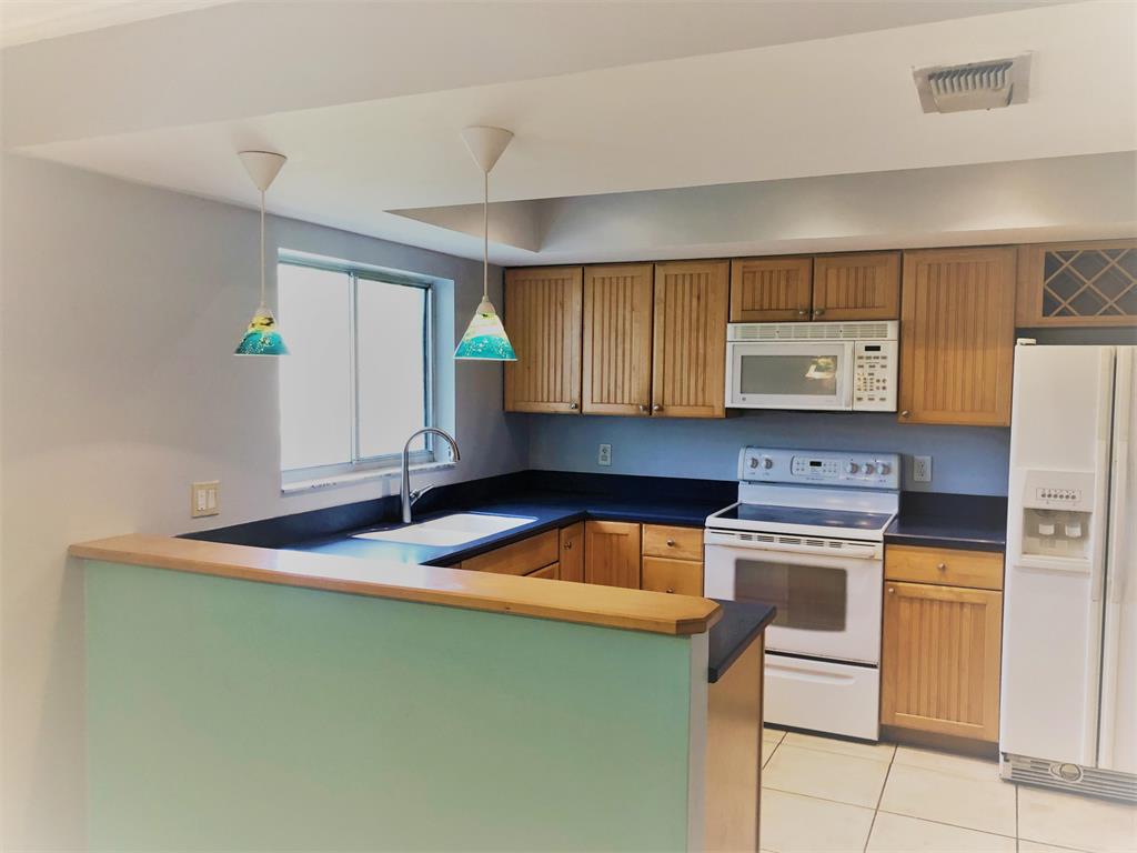 Laurelwood - Residential