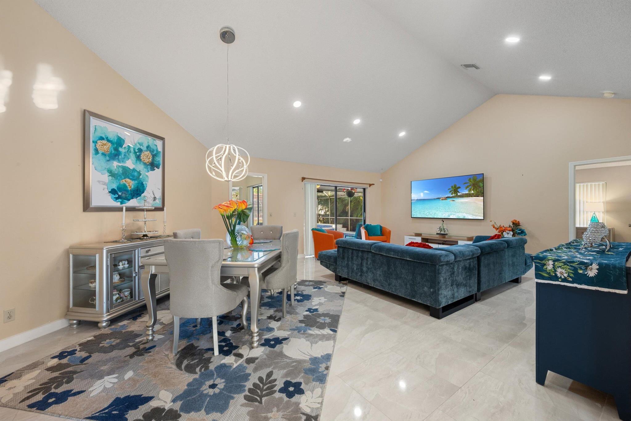 4043 NW 73rd Way