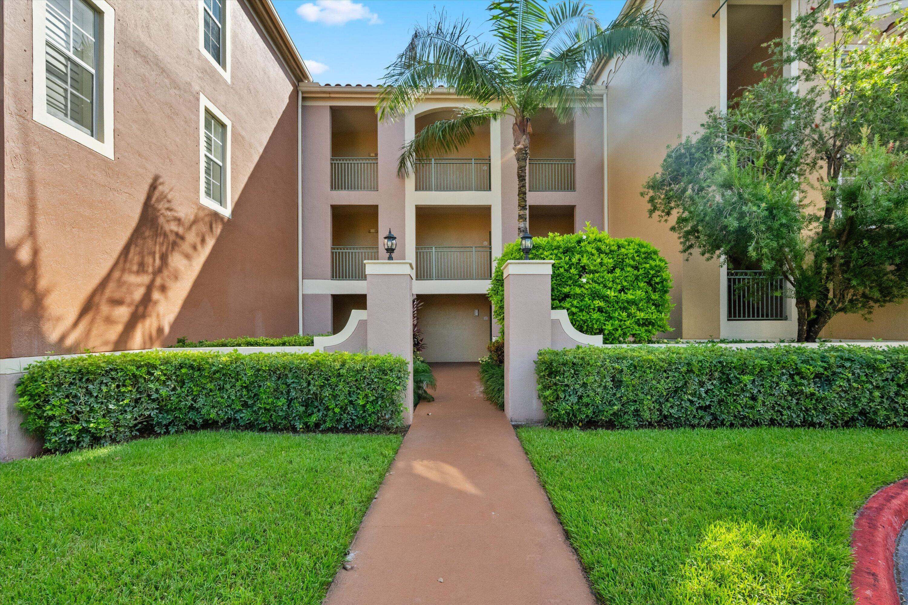 11750 SAINT ANDREWS Place 208