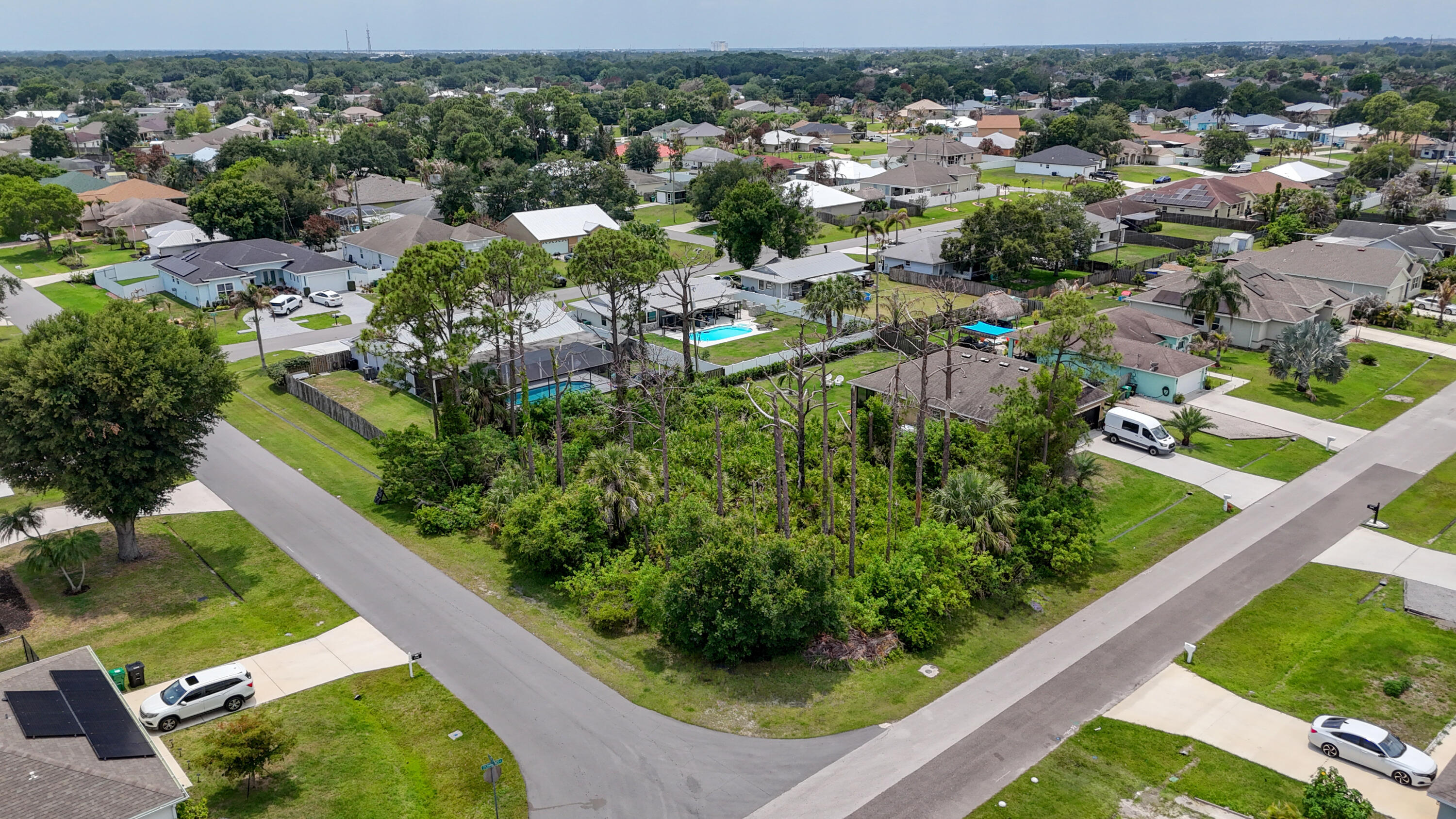 PORT ST LUCIE SECTION 11 - Land