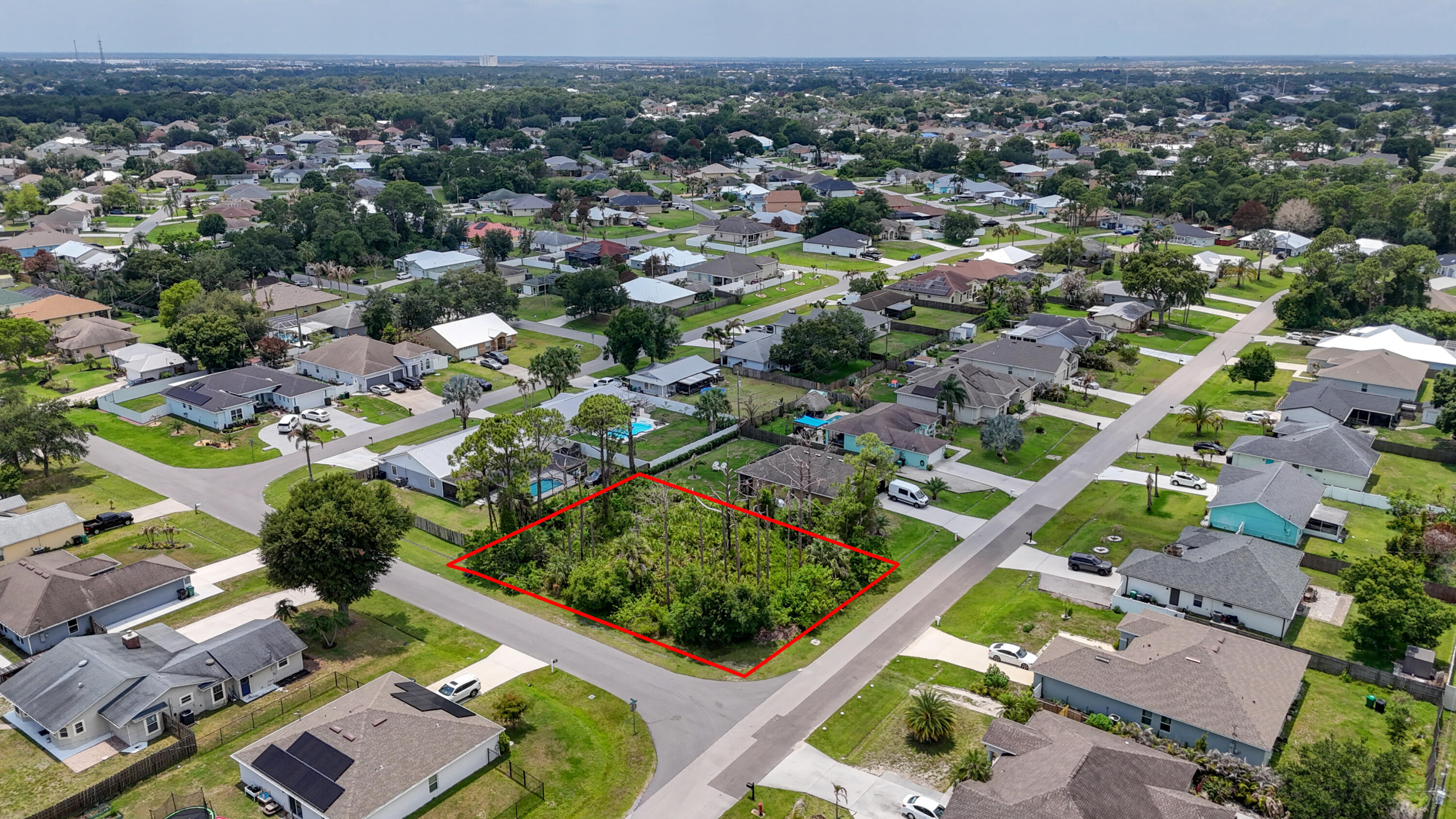 PORT ST LUCIE SECTION 11 - Land