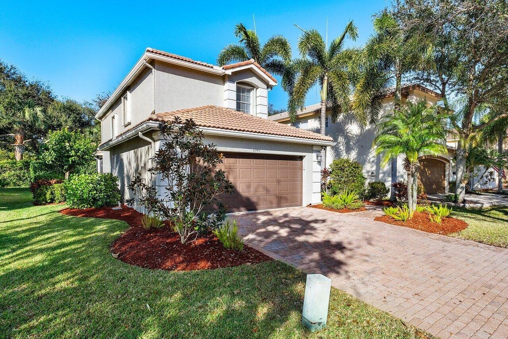 Photo of 8947 Briarwood Meadow Lane, Boynton Beach, FL 33473 (MLS # R11050691)