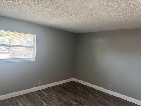 Featured picture for the property F10500912