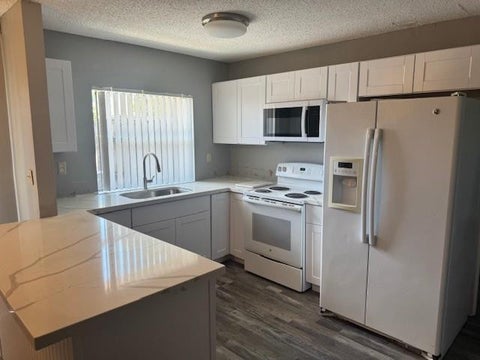 Featured picture for the property F10500912