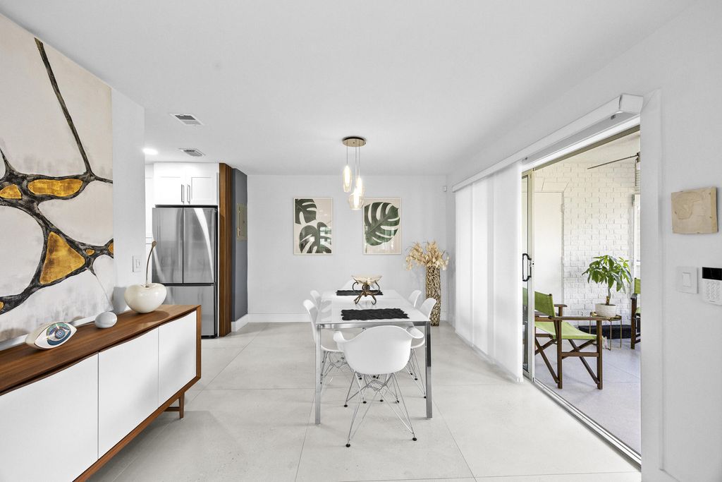 Photo of 10137 S 40th Way #233, Boynton Beach, FL 33436 (MLS # B26000263)