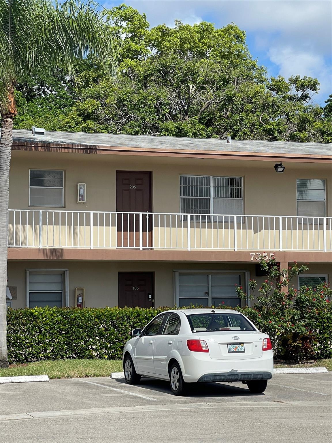 Oriole Gardens 15 Condo - Residential Lease