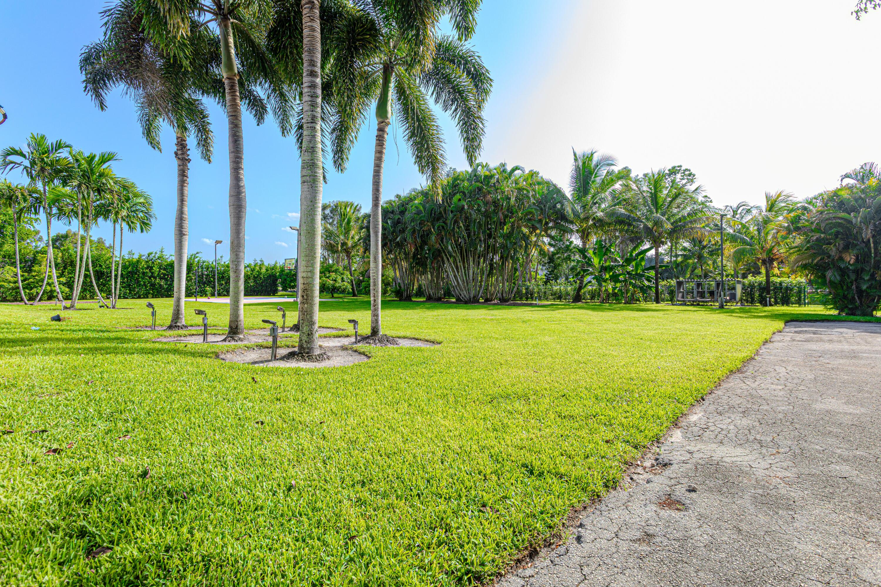 PLANTATION NEIGHBORS PLAT 3 - Residential