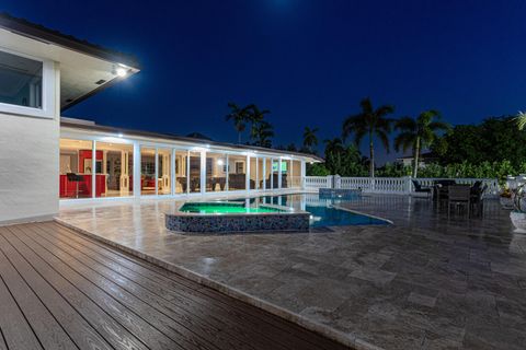 Tiny photo for 875 NW 120th Avenue, Plantation, FL 33325 (MLS # R11158472)