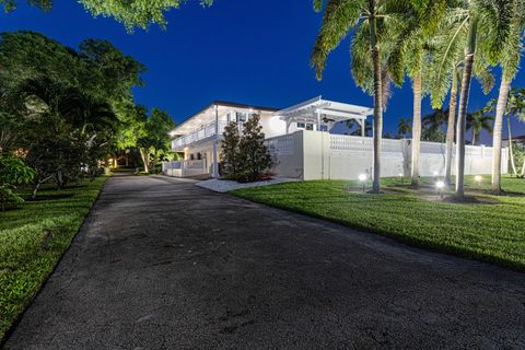 Tiny photo for 875 NW 120th Avenue, Plantation, FL 33325 (MLS # R11158472)