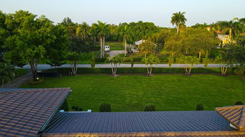 Tiny photo for 875 NW 120th Avenue, Plantation, FL 33325 (MLS # R11158472)