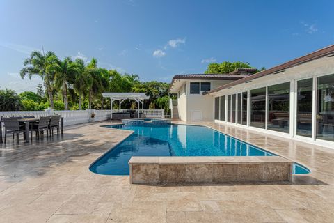 Tiny photo for 875 NW 120th Avenue, Plantation, FL 33325 (MLS # R11158472)