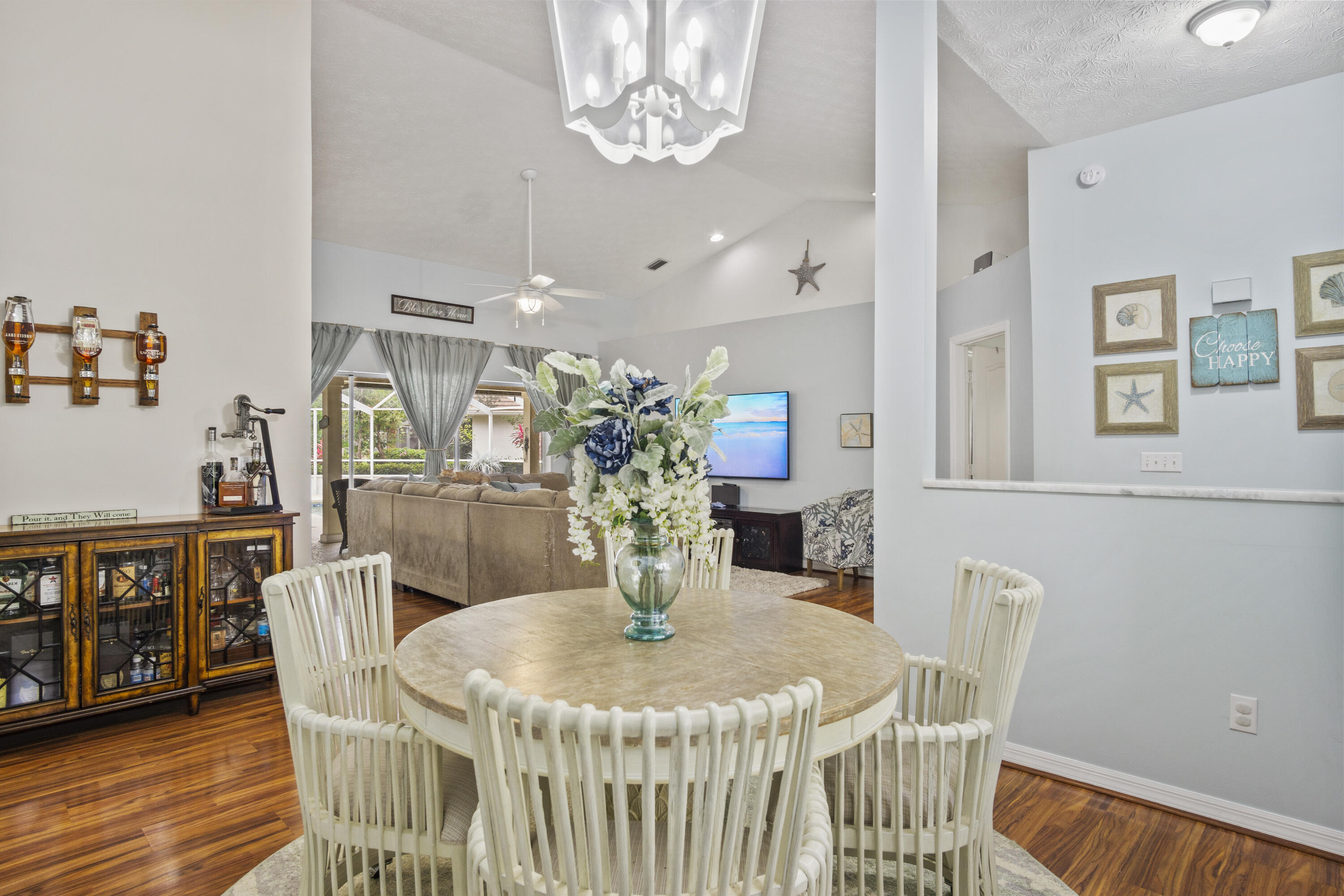 721 SW Lighthouse Drive