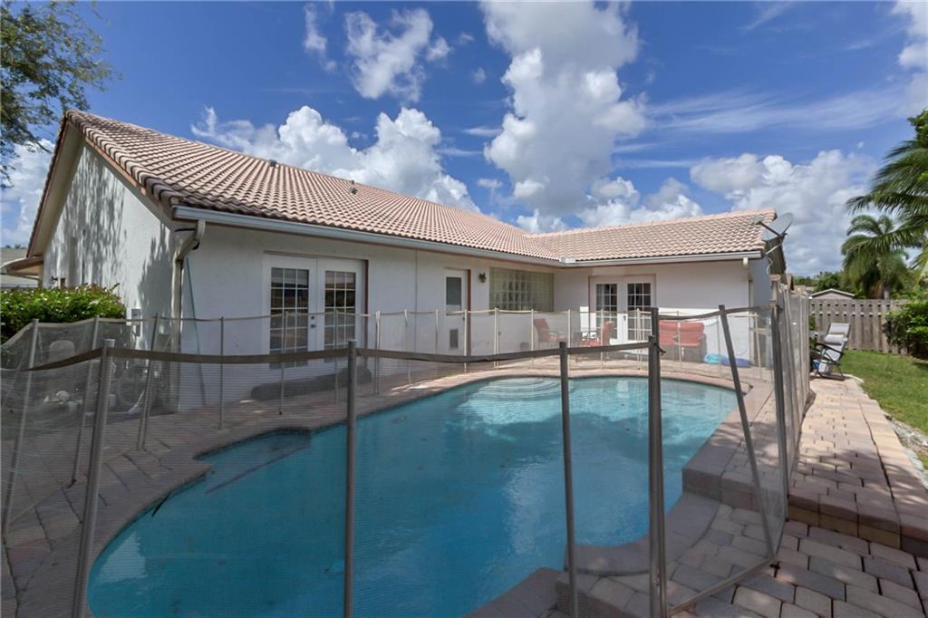 Applewood - Residential