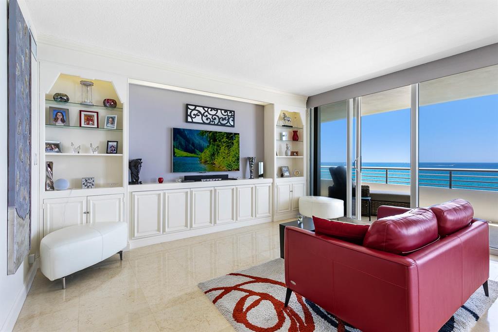 TWENTY SIX HUNDRED CONDO - Residential