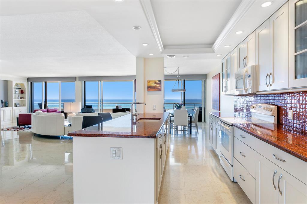 TWENTY SIX HUNDRED CONDO - Residential