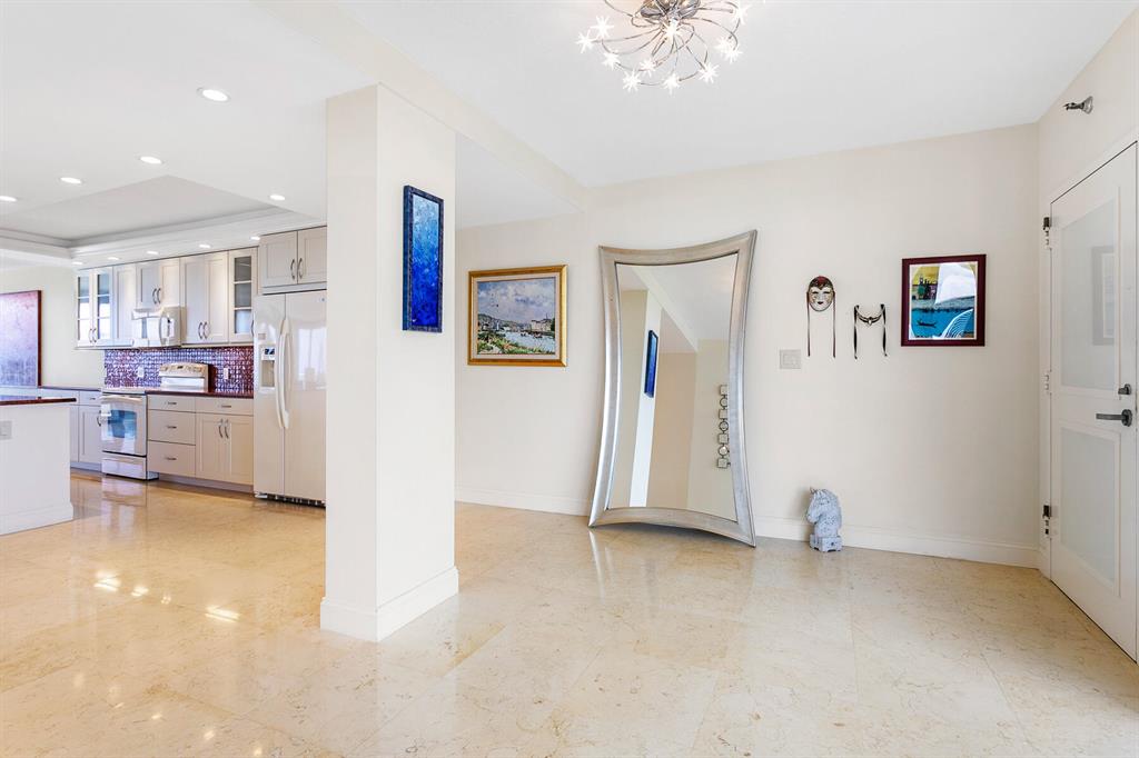 TWENTY SIX HUNDRED CONDO - Residential