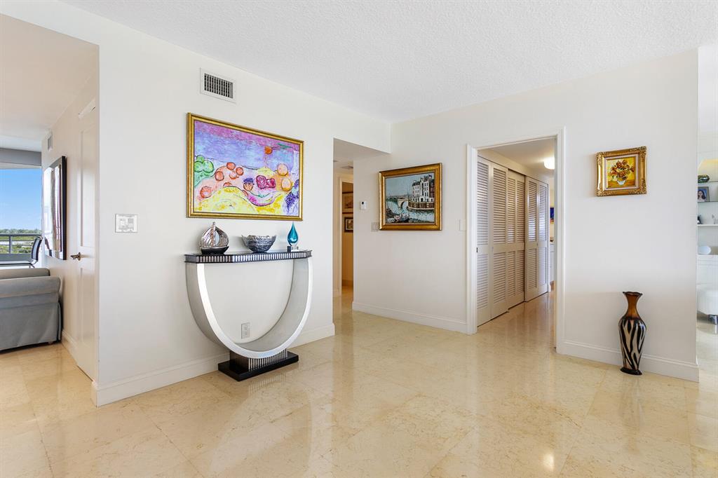 TWENTY SIX HUNDRED CONDO - Residential