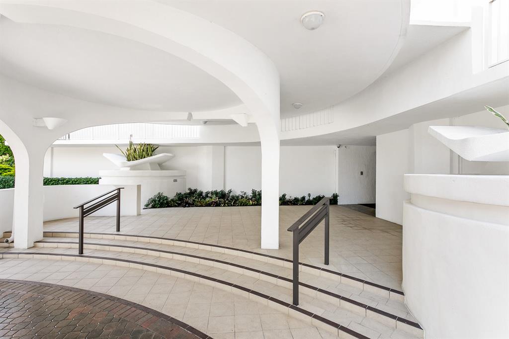 TWENTY SIX HUNDRED CONDO - Residential