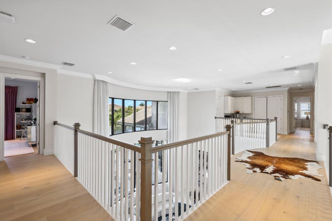 ROYAL PALM POLO - Residential