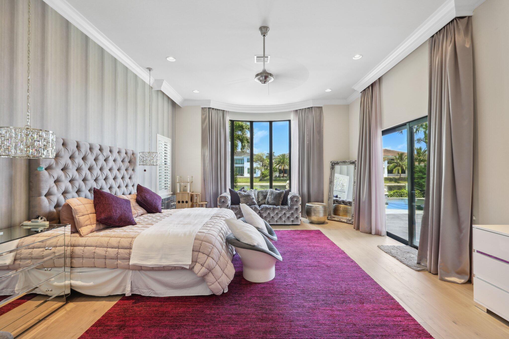 ROYAL PALM POLO - Residential