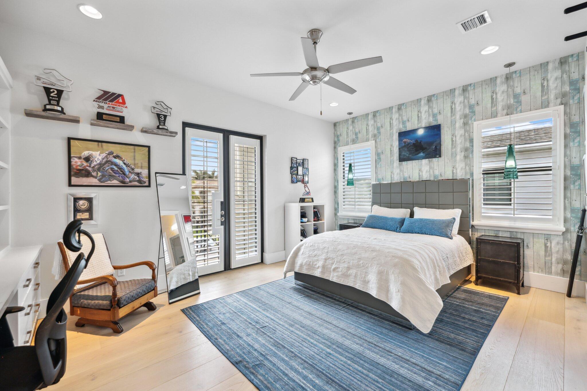 ROYAL PALM POLO - Residential