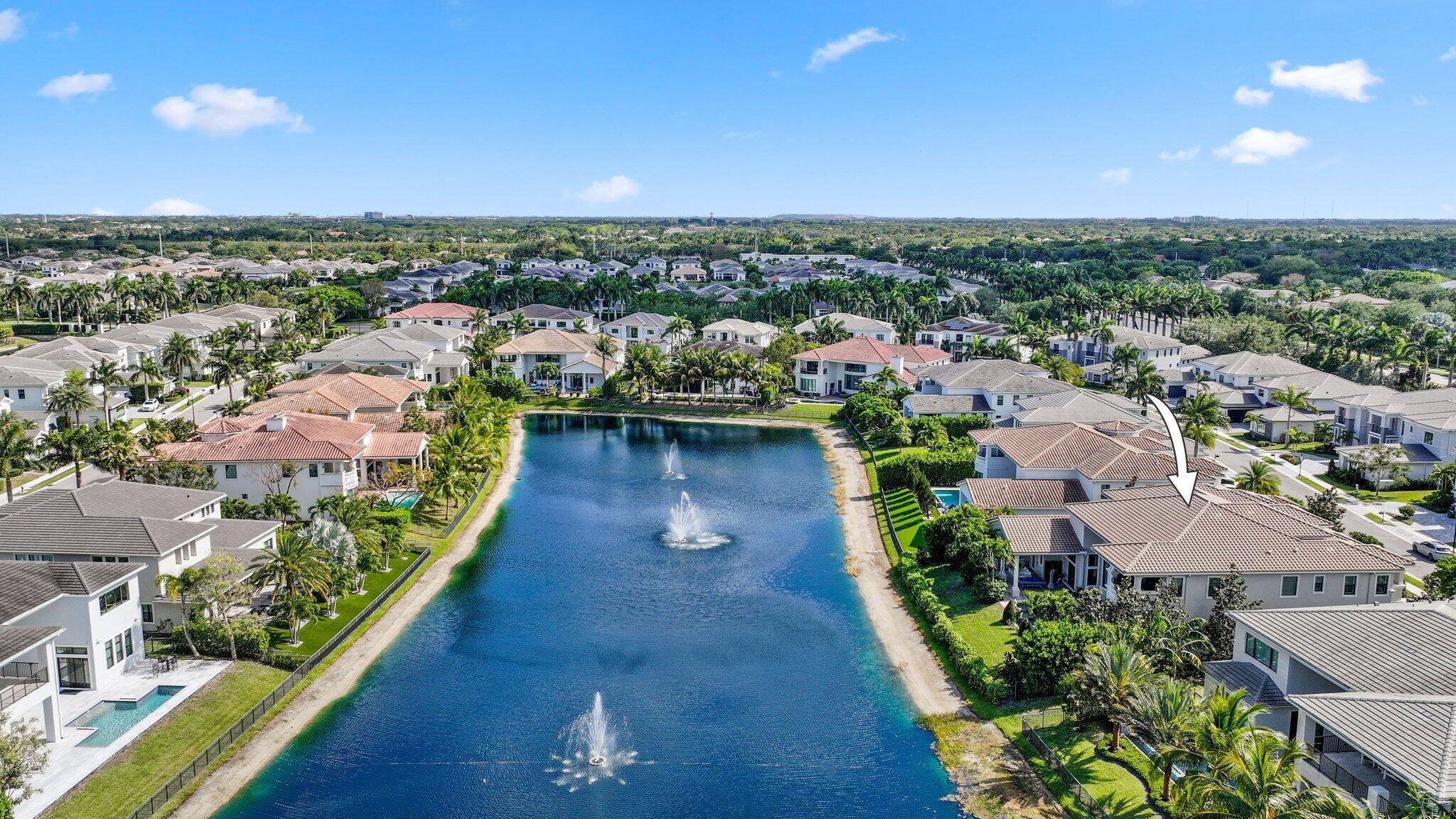 ROYAL PALM POLO - Residential