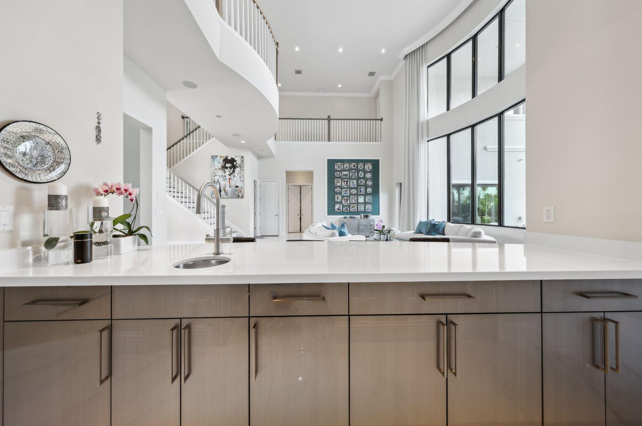 ROYAL PALM POLO - Residential