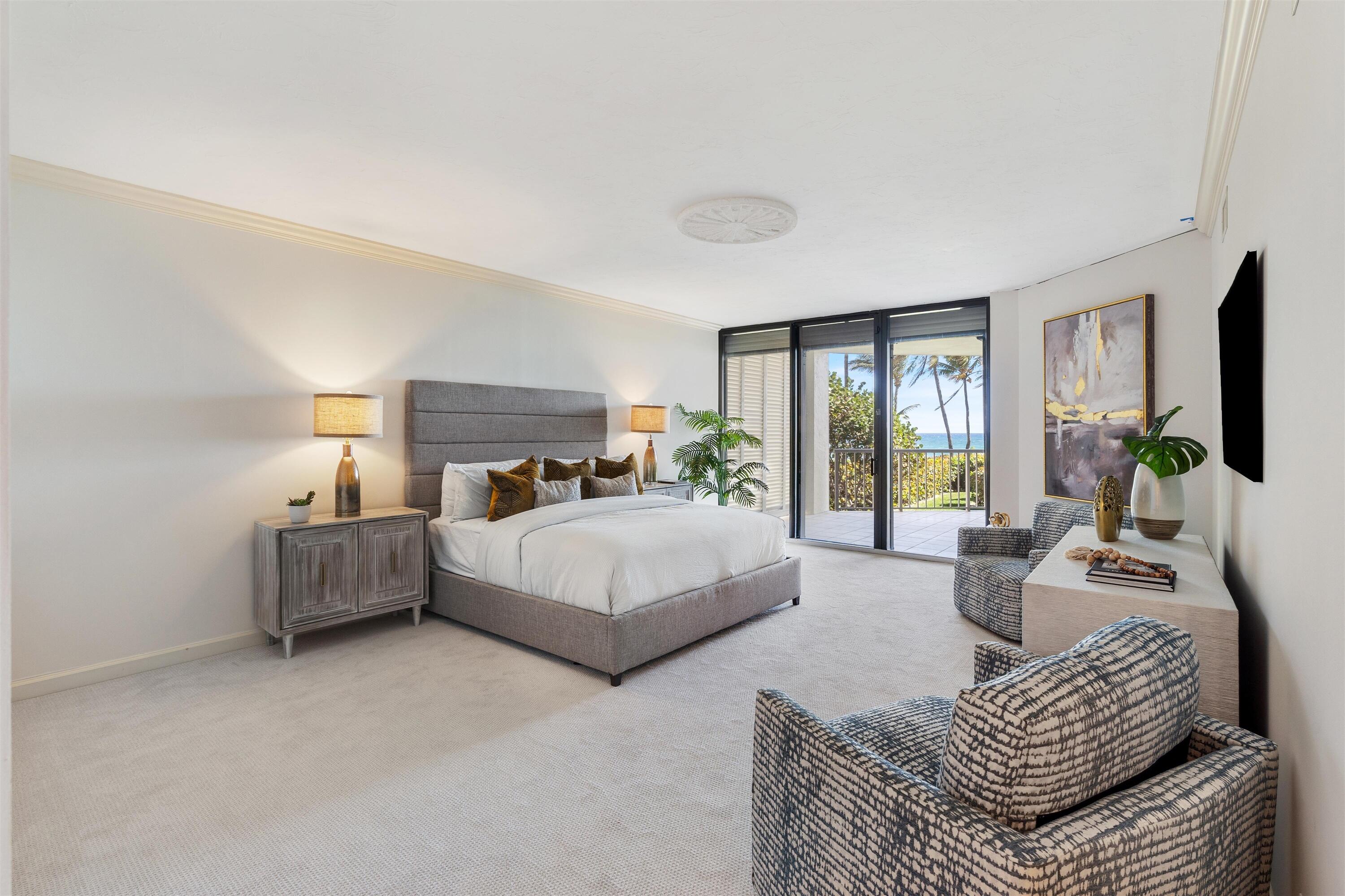 TWENTY SEVEN SEVENTY SOUTH OCEAN BOULEVARD COND DE - Residential