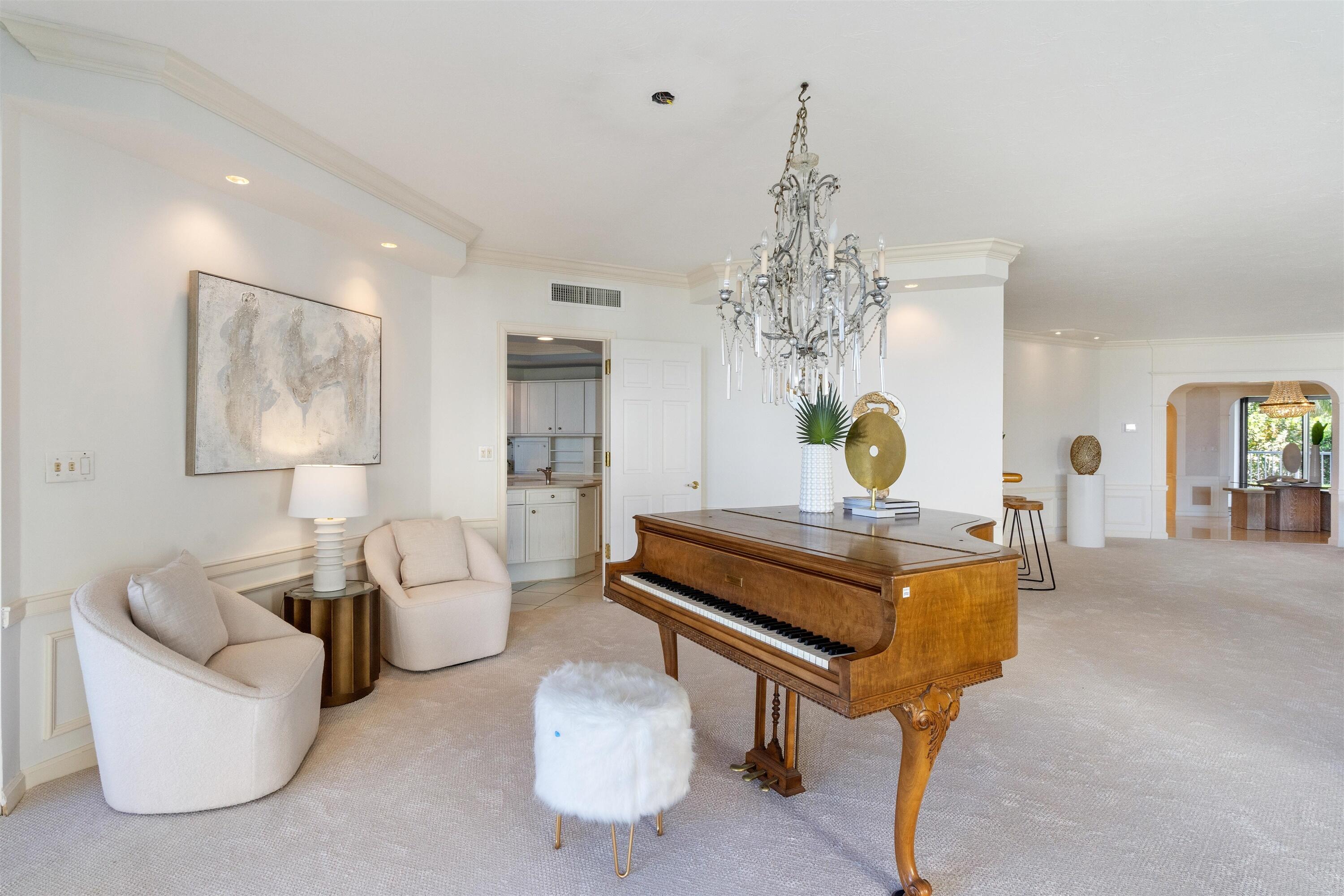 TWENTY SEVEN SEVENTY SOUTH OCEAN BOULEVARD COND DE - Residential