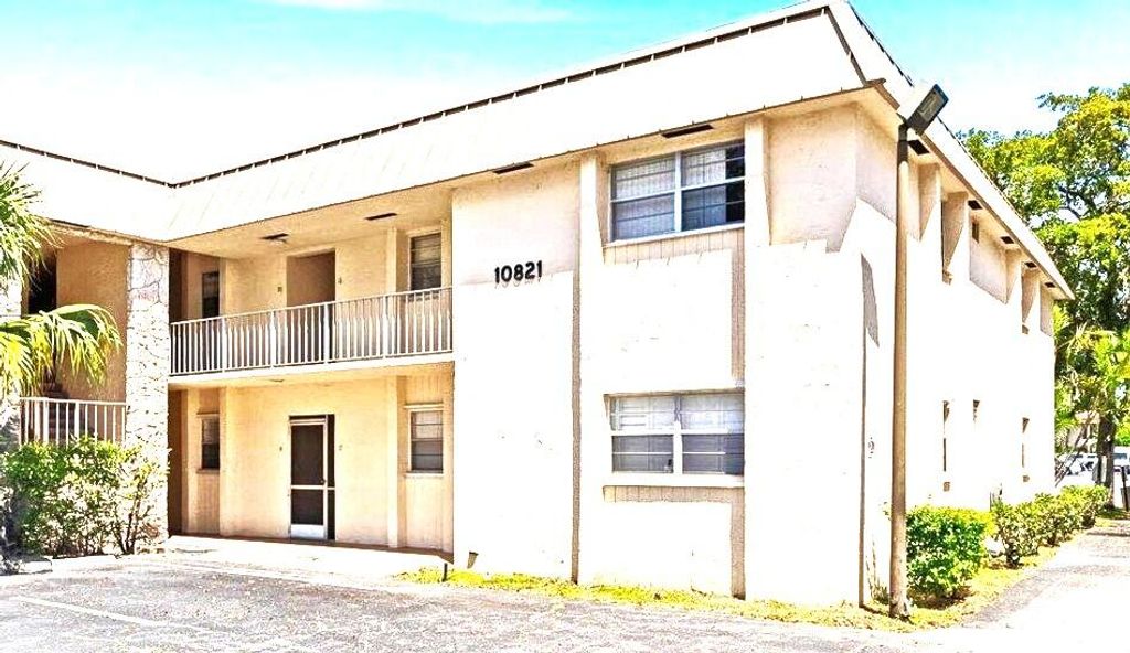 Photo of 10821 N Military Trail #19, Palm Beach Gardens, FL 33410 (MLS # R11149084)