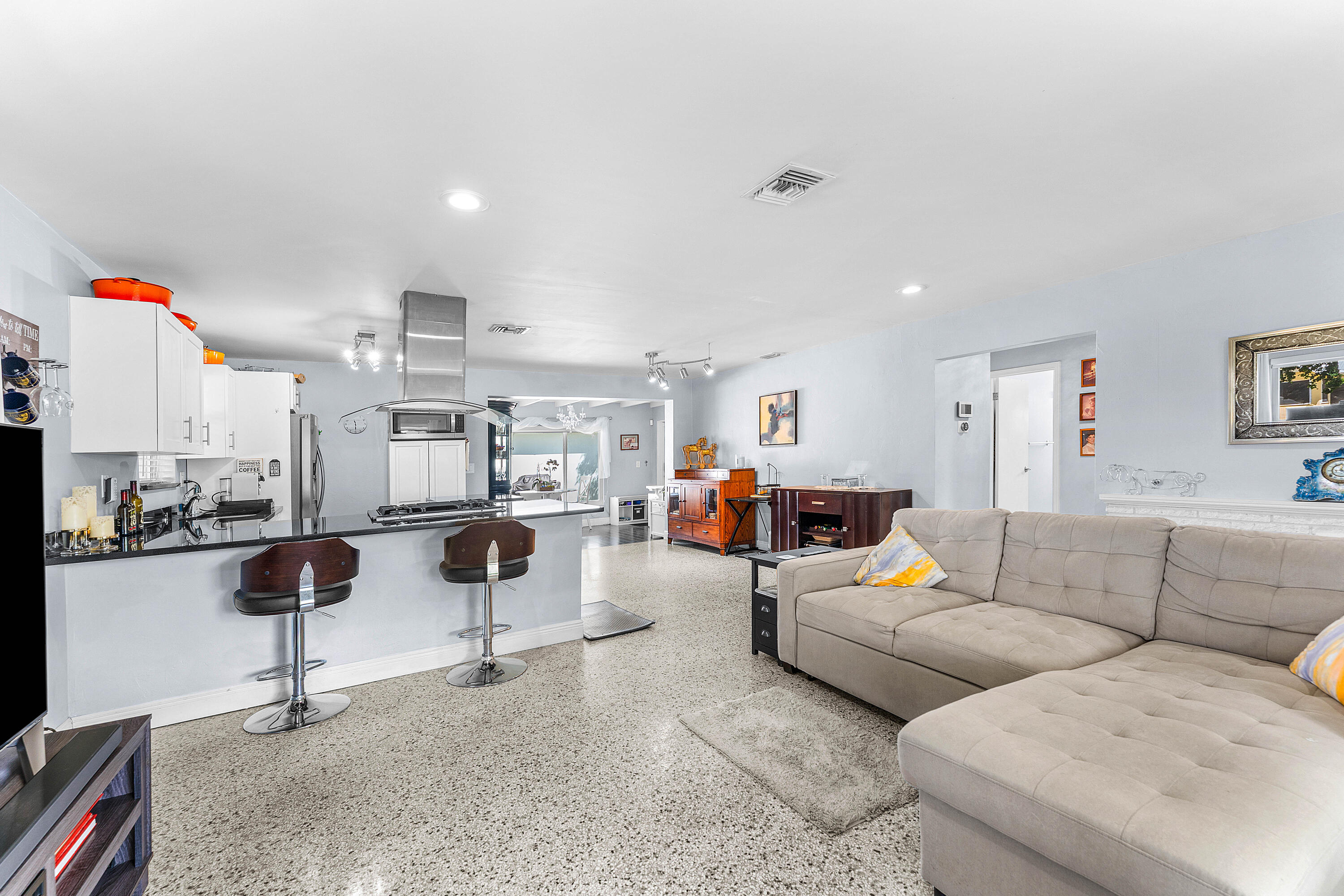 NORTH PALM BCH 1 - Residential