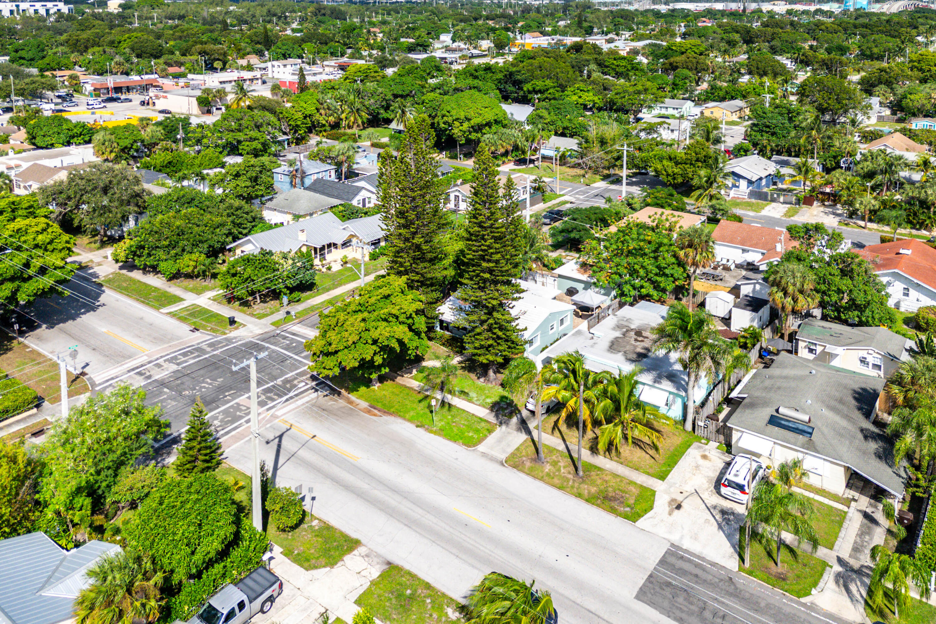 NORTH PALM BCH 1 - Residential