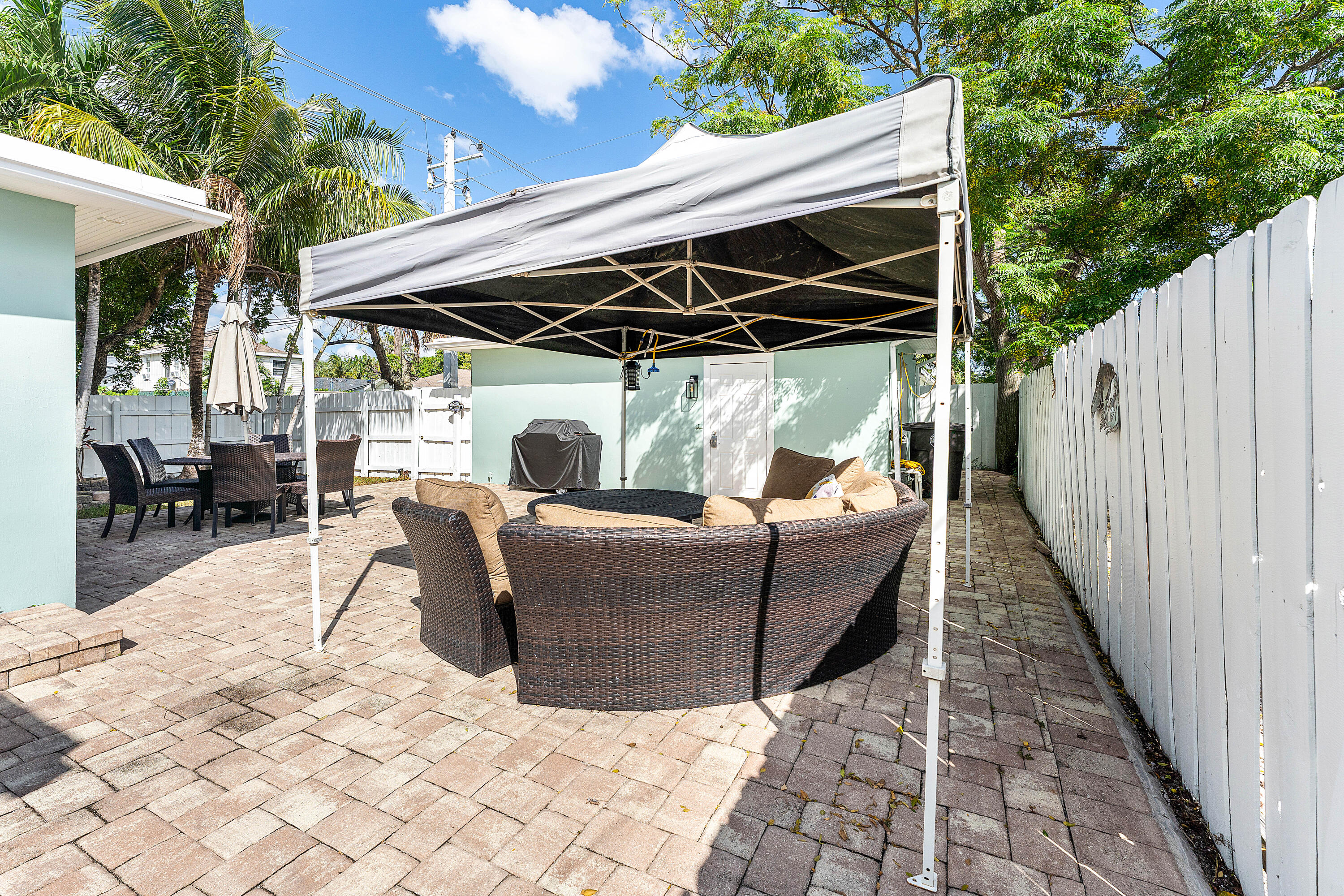 NORTH PALM BCH 1 - Residential