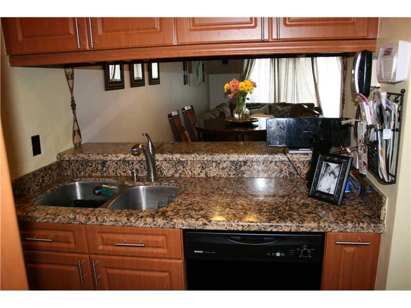 LAKEWOOD VILLAGE - Residential