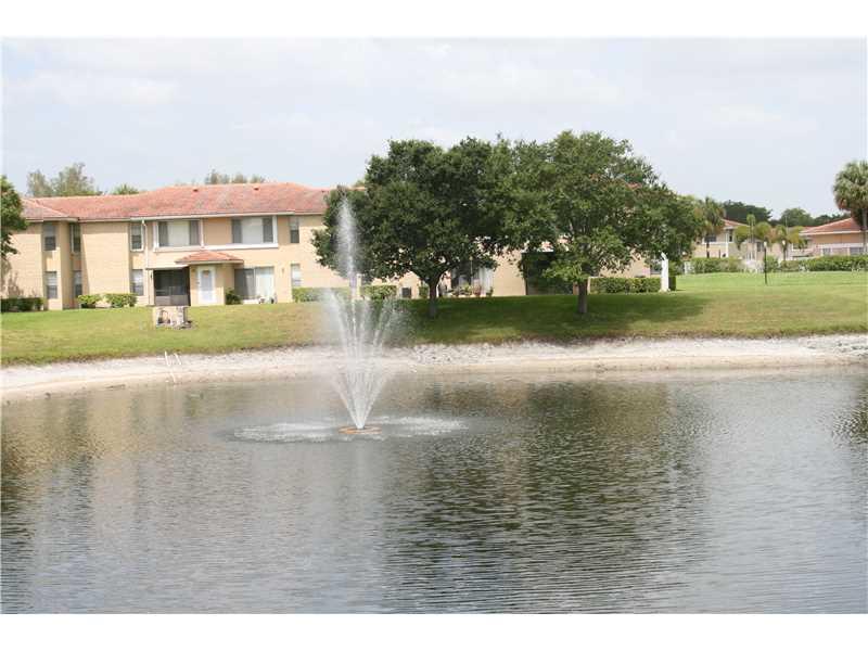 LAKEWOOD VILLAGE - Residential