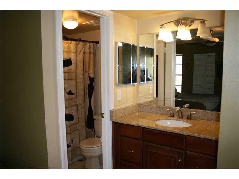 LAKEWOOD VILLAGE - Residential