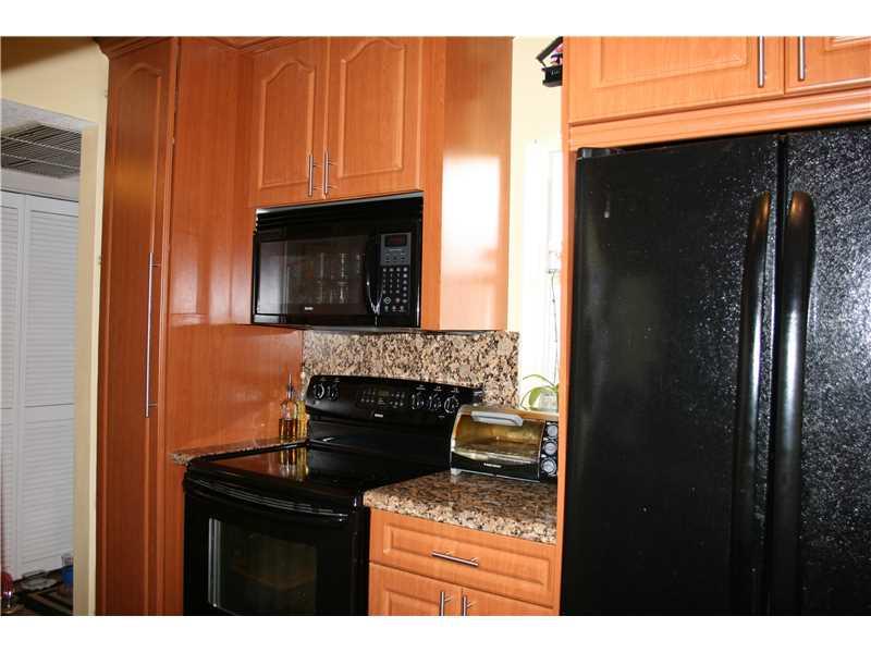 LAKEWOOD VILLAGE - Residential