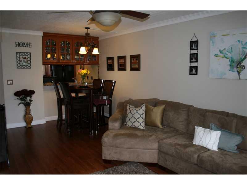 LAKEWOOD VILLAGE - Residential