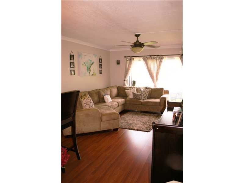 LAKEWOOD VILLAGE - Residential