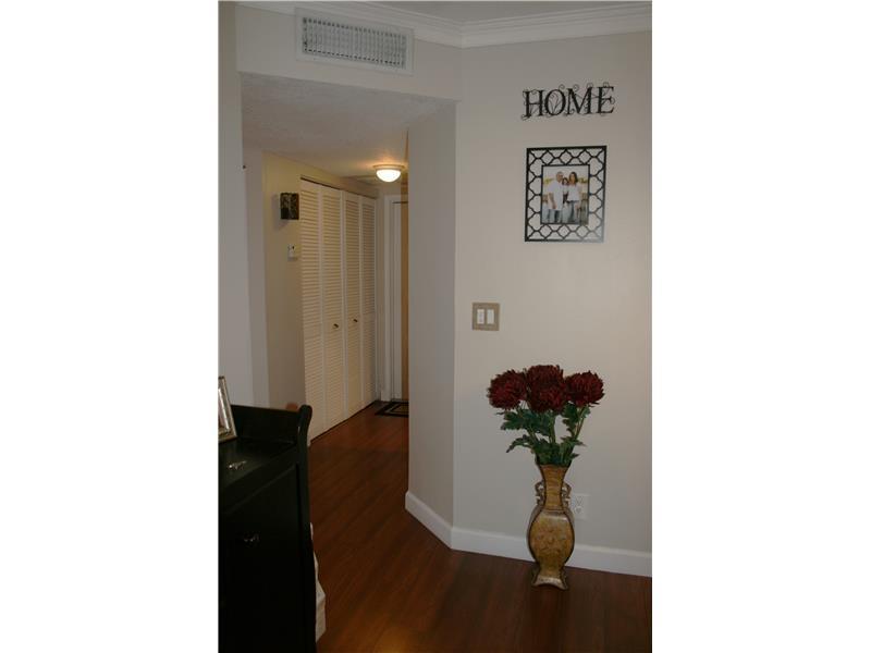 LAKEWOOD VILLAGE - Residential