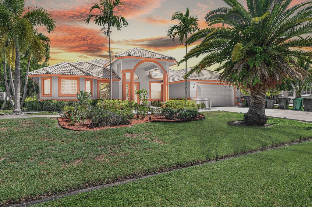 Photo of 781 SW Dolores Avenue, Port Saint Lucie, FL 34983 (MLS # R10990843)