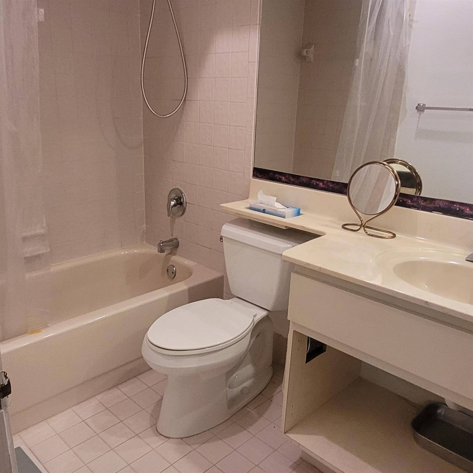 VILLAGE WALK - Residential