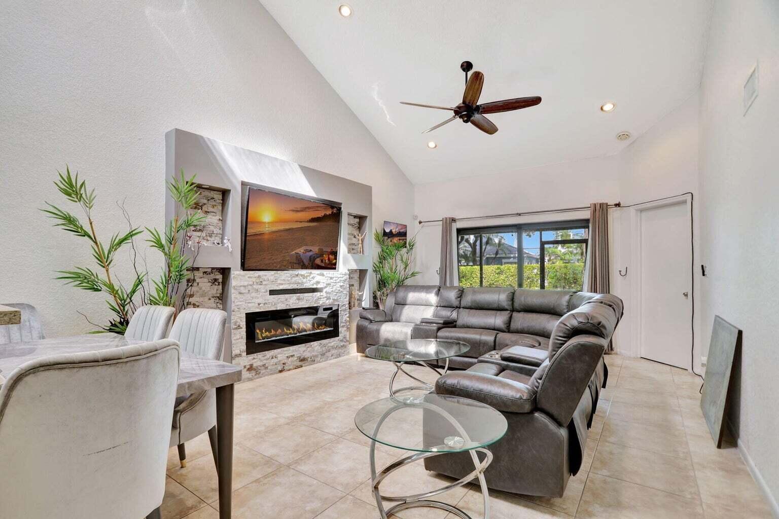 : WOODMONT TRACT 48 - Residential